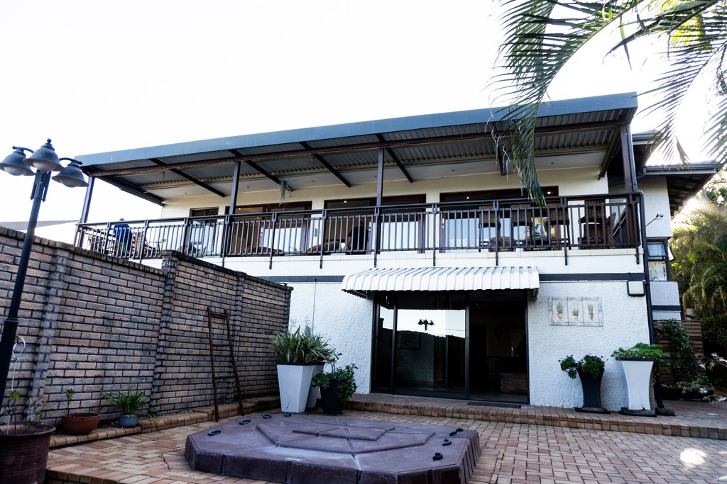 Megs Guest House 100